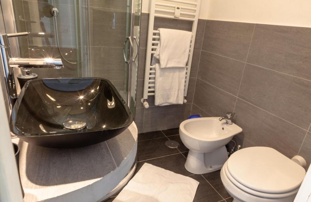 Hotel Infinity Castle Rzym Zewnętrze zdjęcie